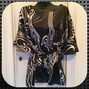 Kimono Style Print Blouse Size M